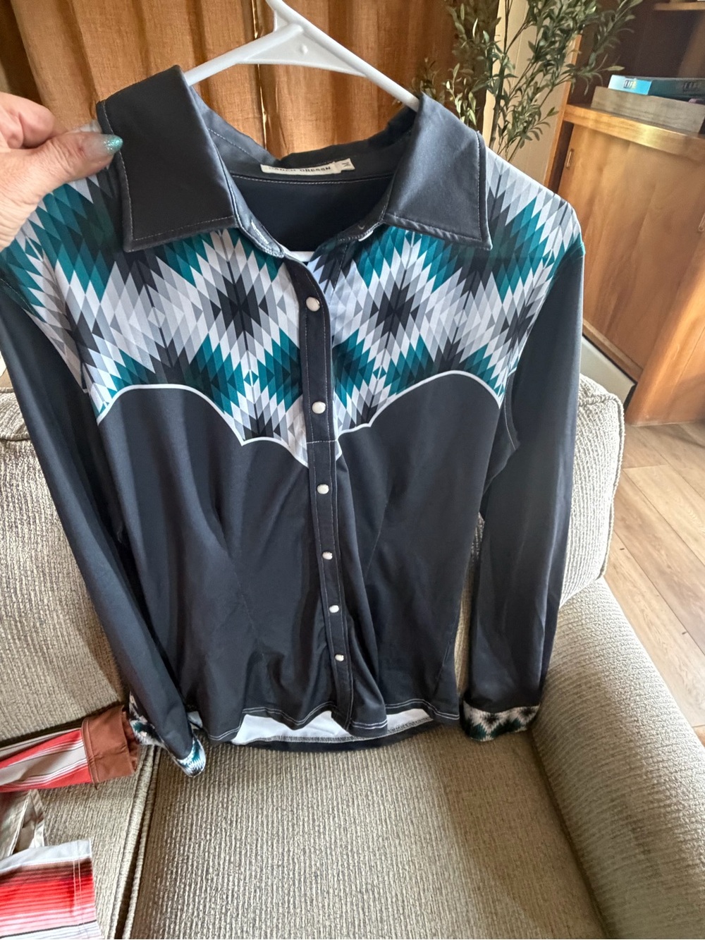 Button-Down Western-Inspired Shirt with Teal Geometric Yoke